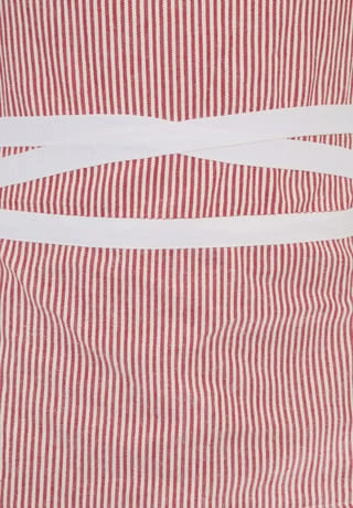 GALERIA Home Schürze "Streifen" ROT/ WEISS 6 GALERIA Home Schürze "Streifen" ROT/ WEISS – Bild 4